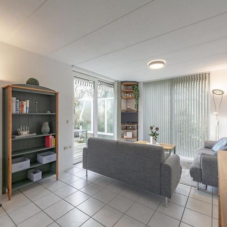 Cozy Holiday Home With Pool Sint Maartensvlotbrug エクステリア 写真